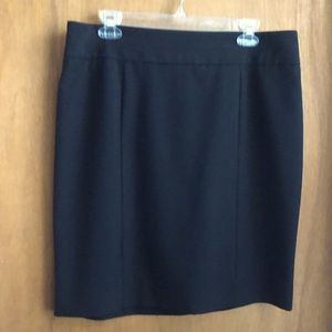 Black lined skirt size 12
